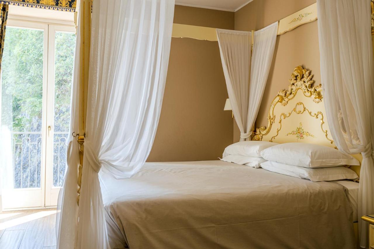 Hotel Garni Villa Hadeel Cadenabbia Exteriör bild